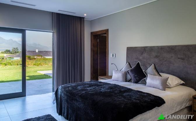 Single Family Home for Sale George. Photo#16