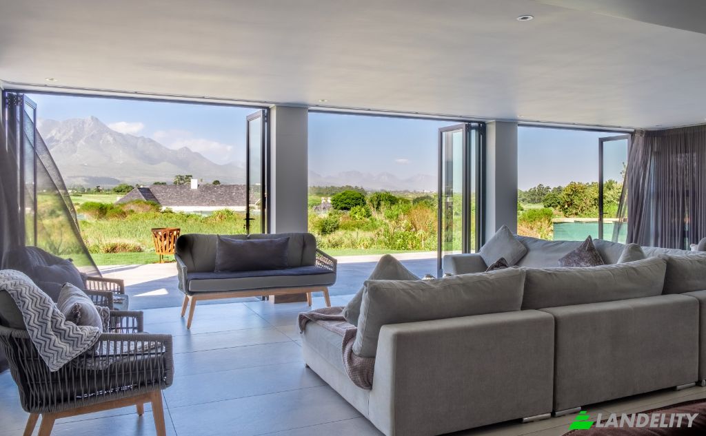 Single Family Home for Sale George, Garden Route District Municipality, Western Cape, South Africa. Photo 8