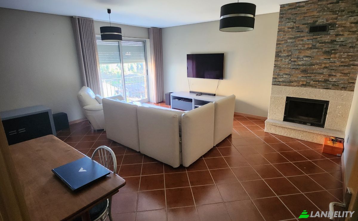 Apartment for Sale da Regedoura, Regedoura, Astromil, Paredes, Porto District, Portugal. Photo 1