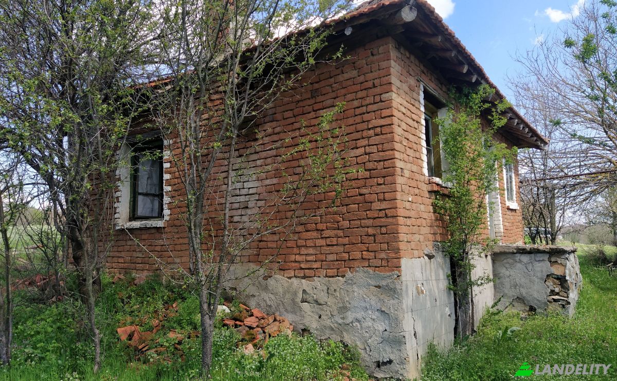 Casa unifamiliar à venda Lalkovo, Elhovo, Jambol, Bulgaria. foto 1