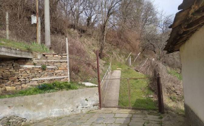 Casa de una sola familia en venta Kardzhali Center. Foto#2