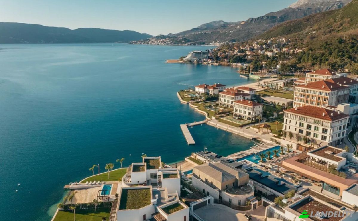 Single Family Home for Sale Kumbor, Herceg Novi Municipality, Montenegro. Photo 17