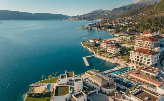 Single Family Home for Sale Kumbor. Photo#17 Single Family Home for Sale Kumbor. Photo#17