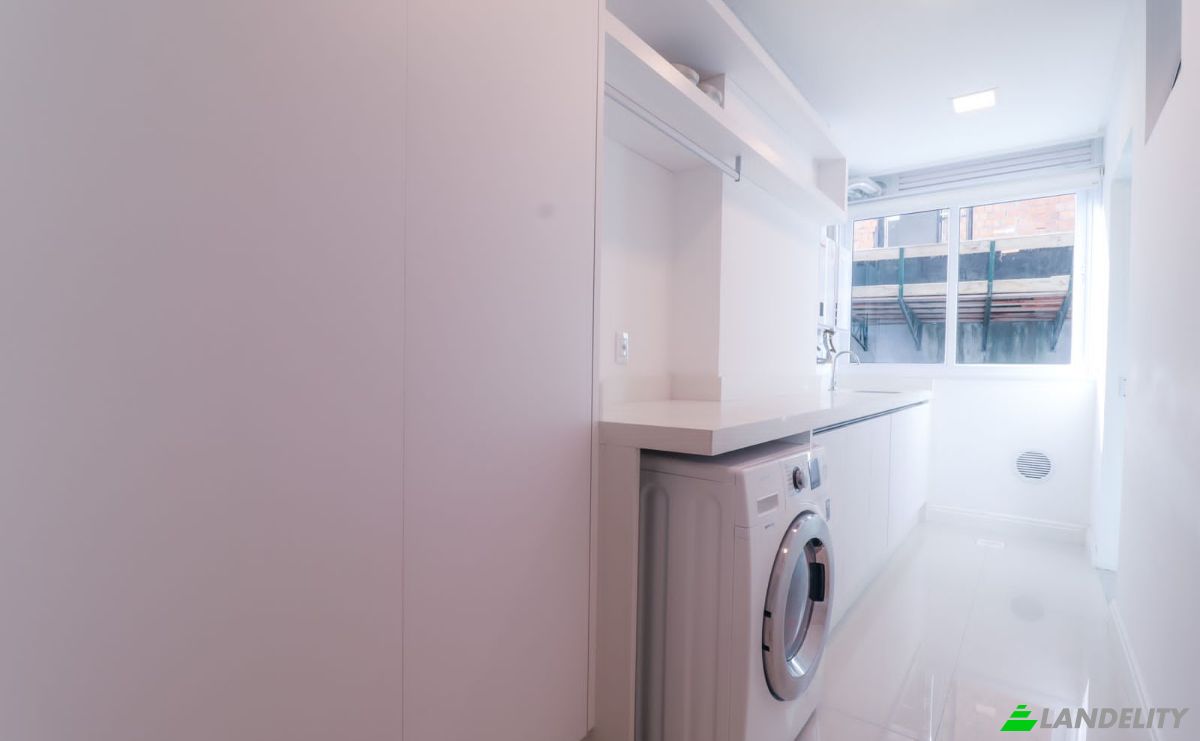 Apartment for Sale Av Nereu Ramos, Meia Praia, Itapema, State of Santa Catarina, Brazil, 88220. Photo 19