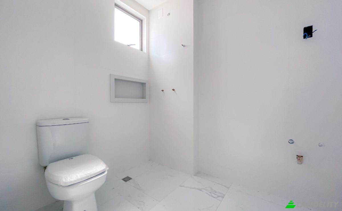 Apartment for Sale Av Nereu Ramos, Meia Praia, Itapema, State of Santa Catarina, Brazil, 88220. Photo 15