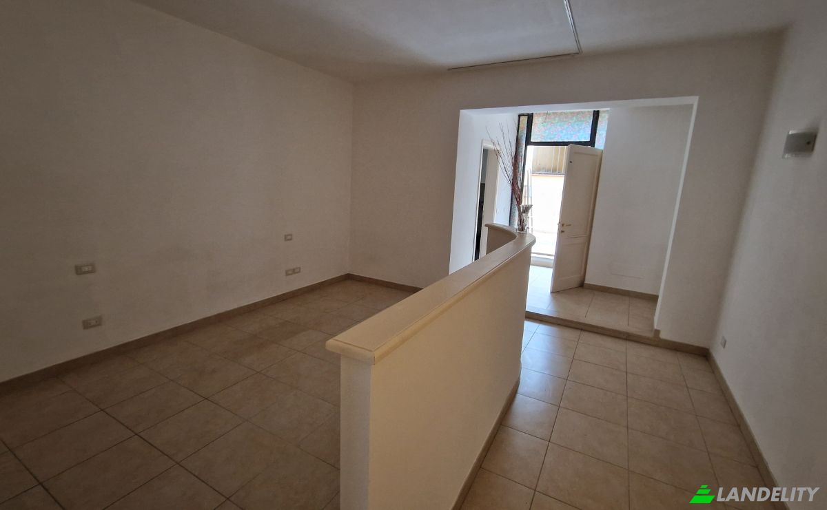 Apartment for Sale Via S Giovanni, 50124 Firenze FI, Florence, Metropolitan City of Florence, Tuscany, Italy. Photo 18