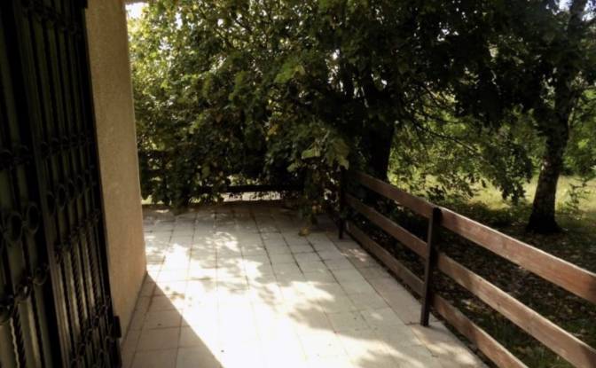 Einfamilienhaus zu verkaufen Carice Jelene. Foto#2