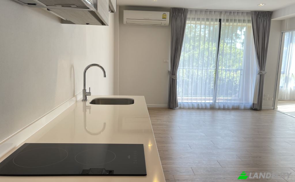 Apartment for Sale Pak Nam Pran, Pran Buri District, Prachuap Khiri Khan, Thailand, Prachuap Khiri Khan 77220. Photo 6