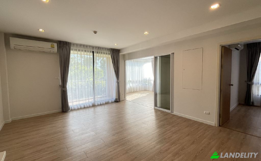 Apartment for Sale Pak Nam Pran, Pran Buri District, Prachuap Khiri Khan, Thailand, Prachuap Khiri Khan 77220. Photo 9