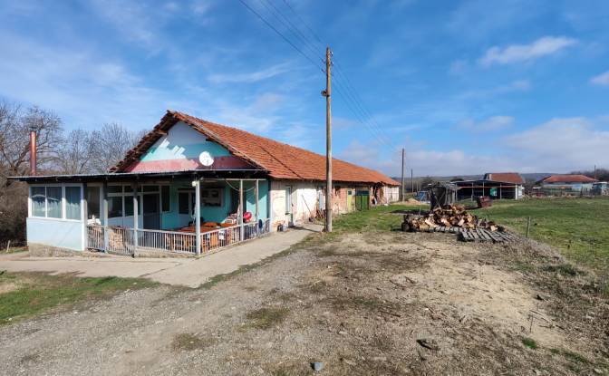 Fazenda/Rancho à venda - Balyuvitsa, Bulgaria
