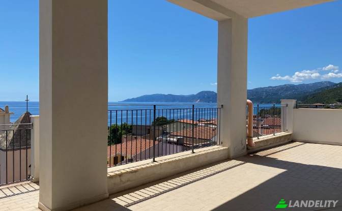Apartamento à venda - Cala Gonone, Italy