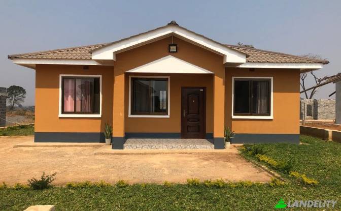 Eengezinswoning Te koop Mufulira, Ndola. Foto#2
