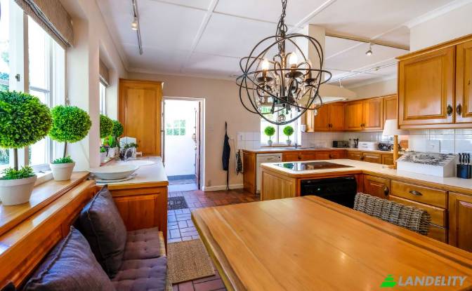 Single Family Home for Sale Caledon St, Bodorp. Photo#12