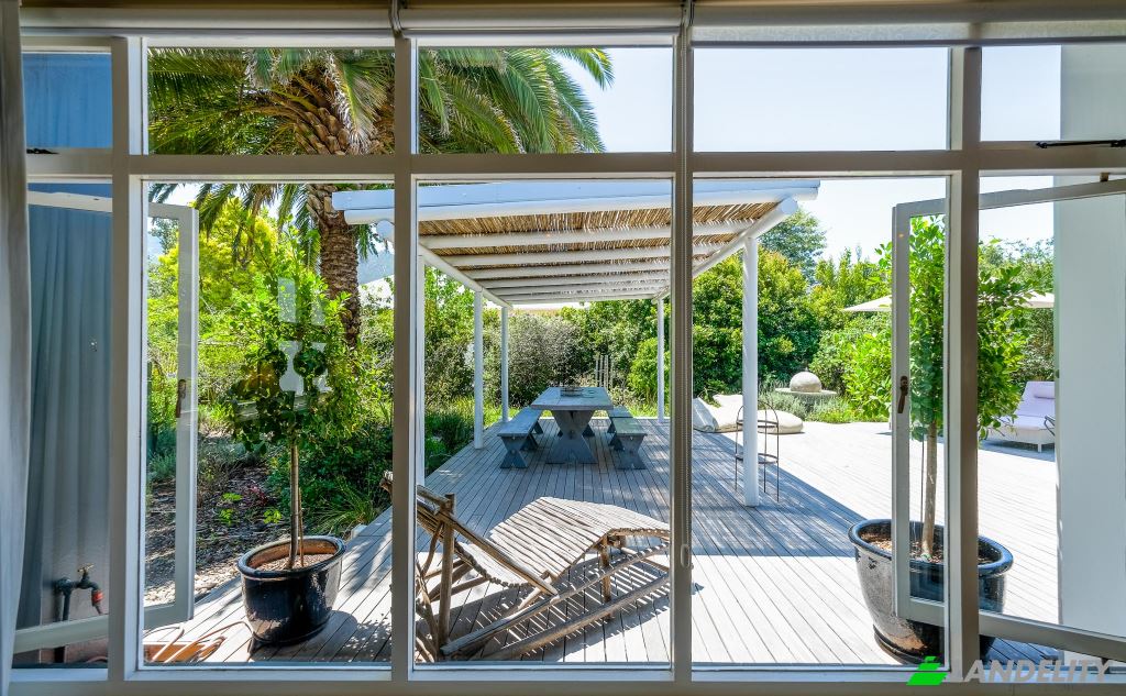 Single Family Home for Sale Caledon St, Bodorp, George, Garden Route District Municipality, Western Cape, South Africa. Photo 4