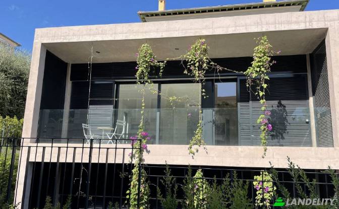 Apartment for Sale Rue du Mai. Photo#2 Apartment for Sale Rue du Mai. Photo#2