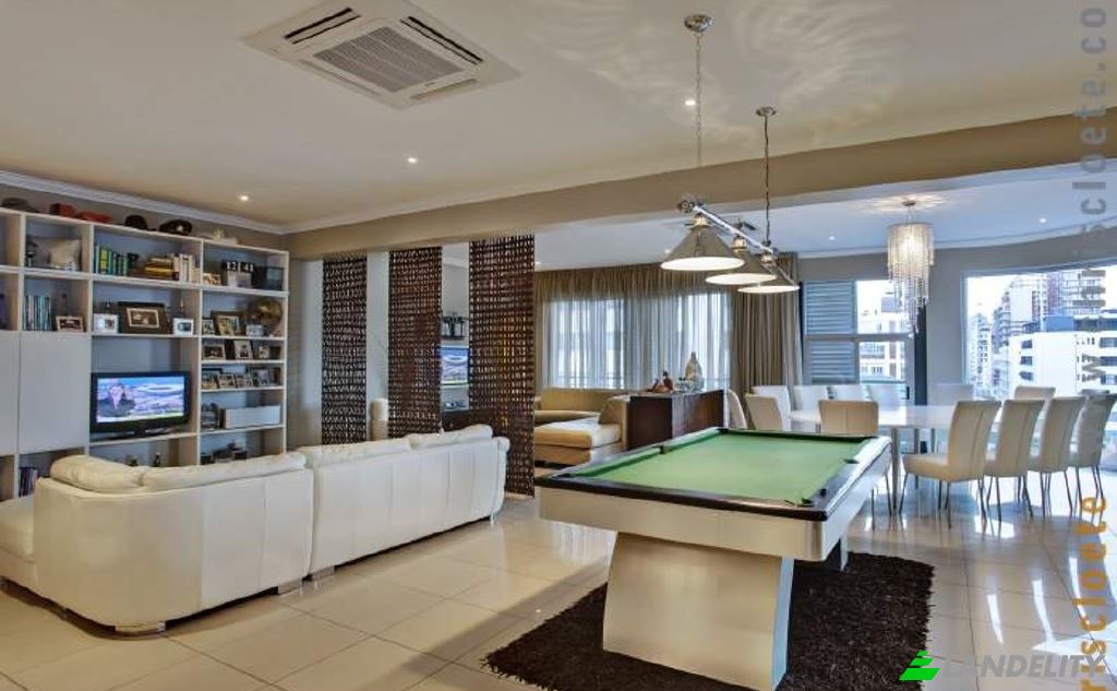 Apartment for Sale Buitensingel St, Gardens, Cape Town, City of Cape Town Metropolitan Municipality, Western Cape, South Africa. Photo 1