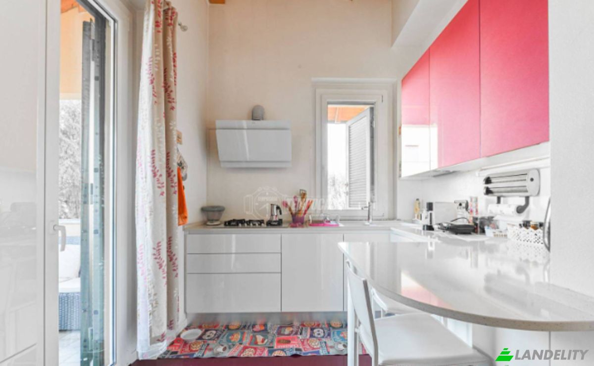 Villa for Sale Via Nazario Sauro, 20847 Albiate MB, Albiate, Province of Monza and Brianza, Lombardy, Italy. Photo 19