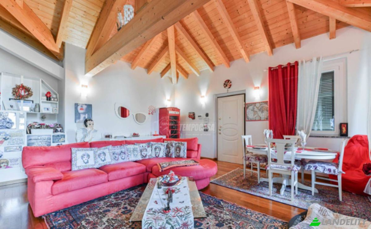 Villa for Sale Via Nazario Sauro, 20847 Albiate MB, Albiate, Province of Monza and Brianza, Lombardy, Italy. Photo 15