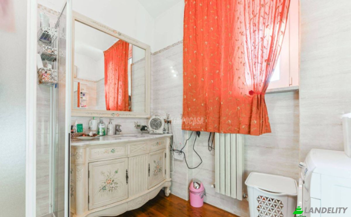 Villa for Sale Via Nazario Sauro, 20847 Albiate MB, Albiate, Province of Monza and Brianza, Lombardy, Italy. Photo 20