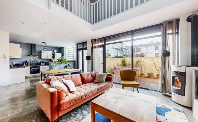 Townhouse for Sale 28 Bd Foch, 84000 Avignon. Photo#2 Townhouse for Sale 28 Bd Foch, 84000 Avignon. Photo#2