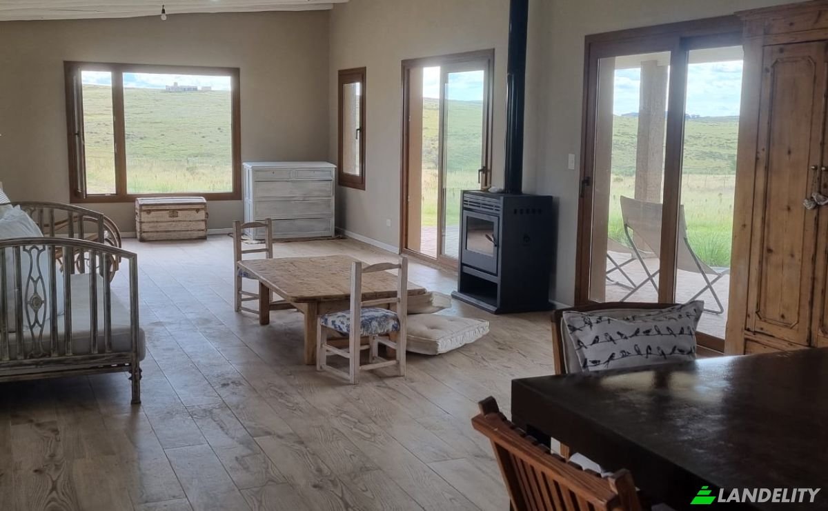 Single Family Home for Sale Via Sin Nombre, La Cumbre, Punilla Department, Cordoba Province, Argentina, Cordoba. Photo 2