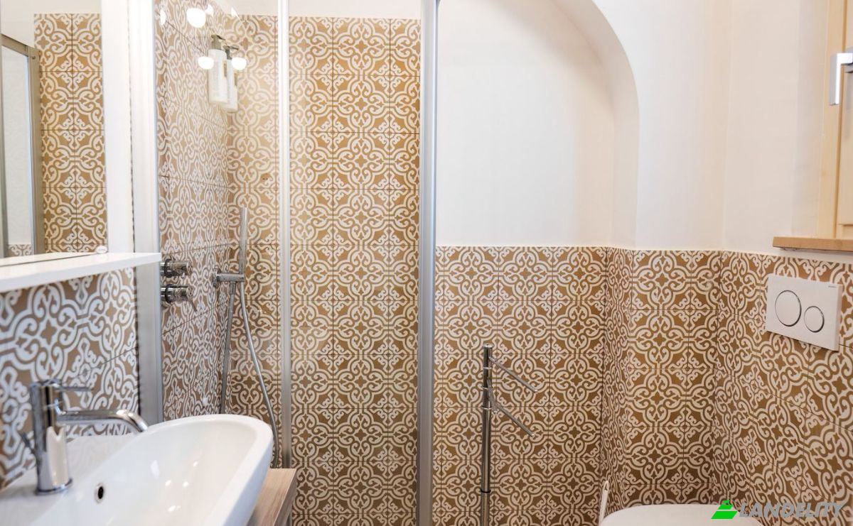 Bed and Breakfast for Sale Via Capri, 60026 Numana AN, Marcelli, Province of Ancona, Marche, Italy. Photo 3