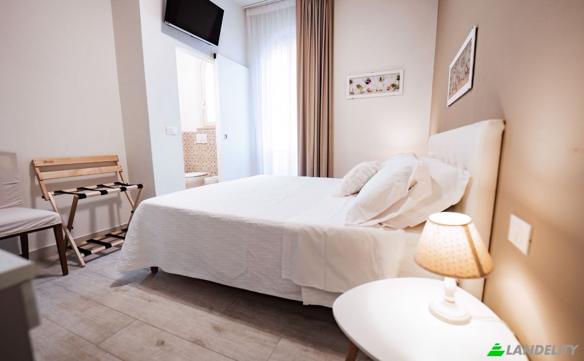 Bed and Breakfast for Sale Via Capri, 60026 Numana AN, Marcelli, Province of Ancona, Marche, Italy. Photo 5