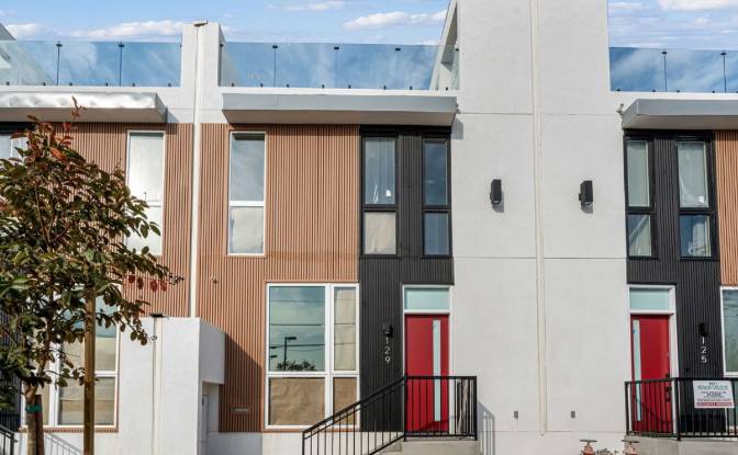 Single Family Home for Sale - Inglewood, United States