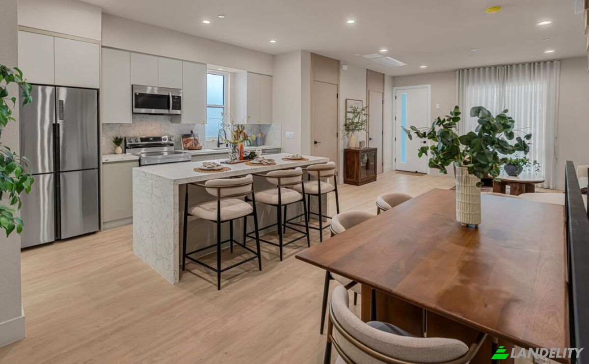 Single Family Home for Sale 125 W Plymouth St, Inglewood, Los Angeles County, California, United States, CA 90302, USA. Photo 6