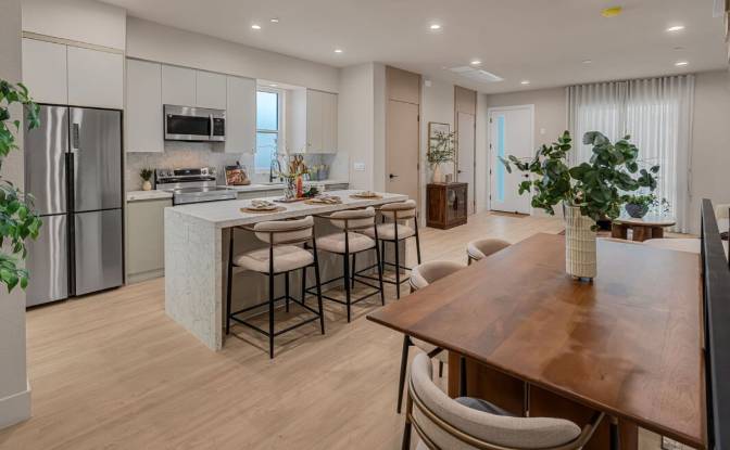 Single Family Home for Sale 125 W Plymouth St. Photo#6