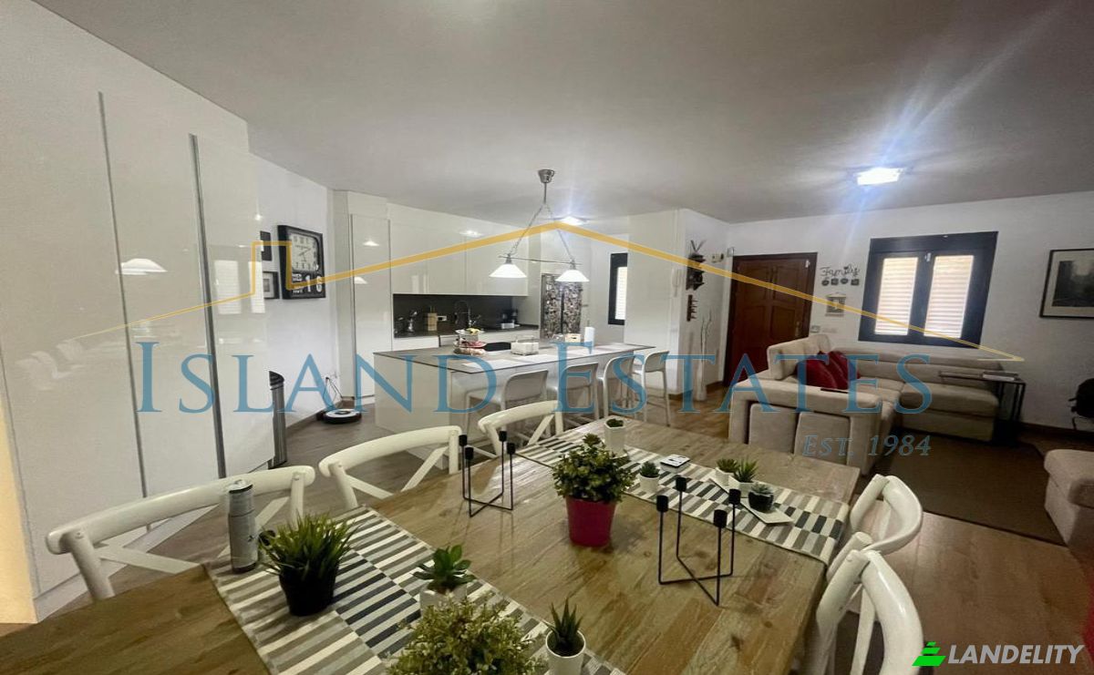 Квартира продаж la Mesana, Adeje, Santa Cruz de Tenerife, Canary Islands, Spain. Фото 1