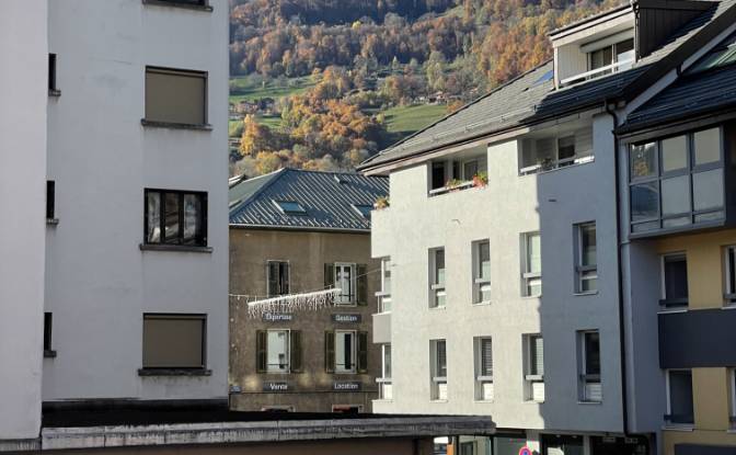 Apartment for Sale 332 Rue Pellissier. Photo#2 Apartment for Sale 332 Rue Pellissier. Photo#2