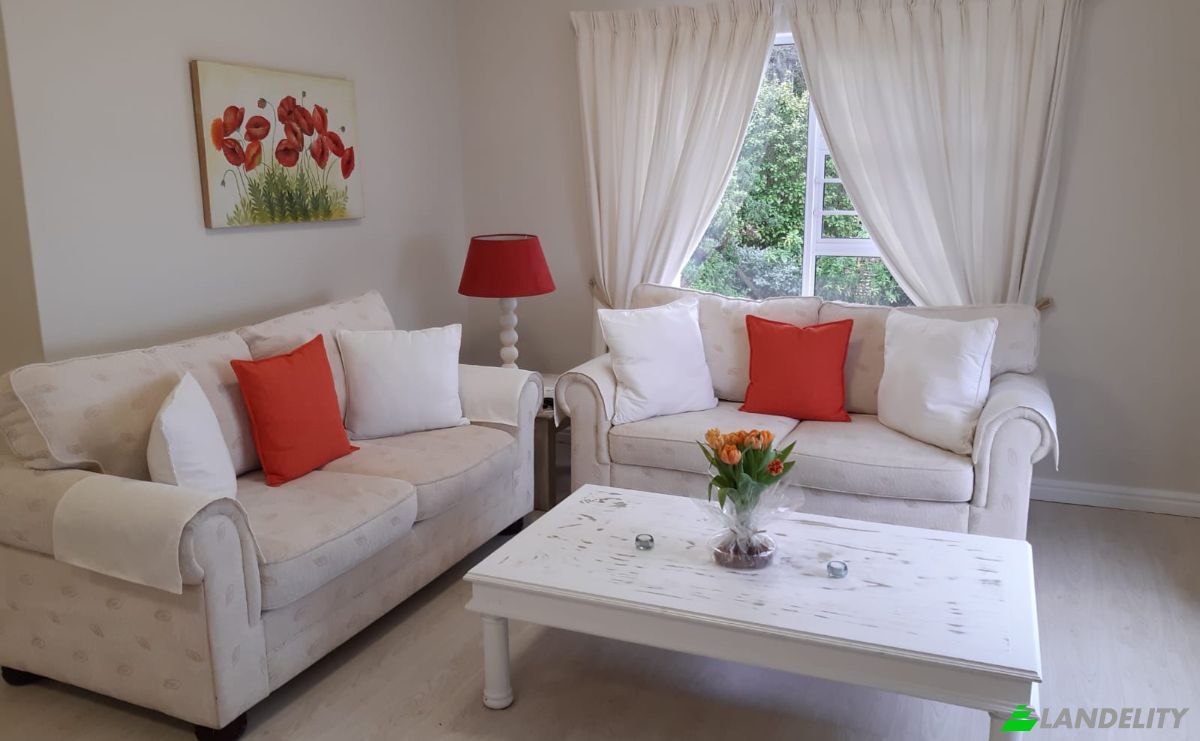 Single Family Home for Sale Rio St, Paradise, Knysna, Garden Route District Municipality, Western Cape, South Africa. Photo 13