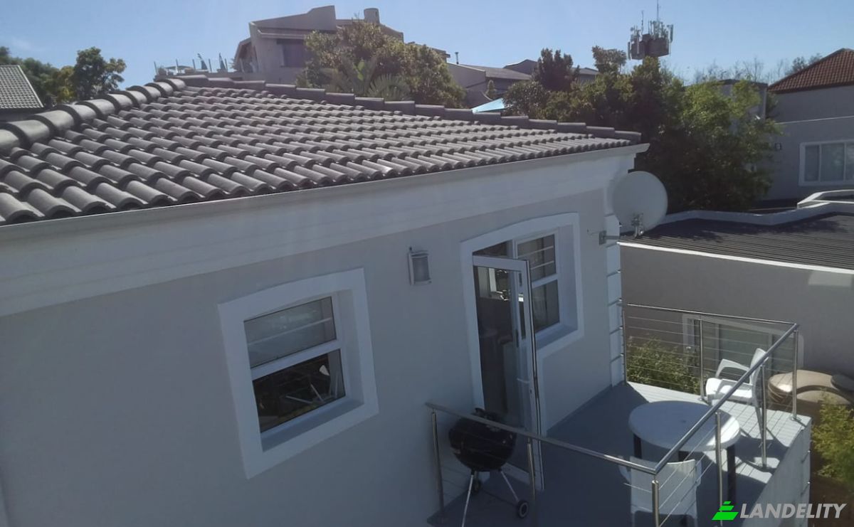 Single Family Home for Sale Rio St, Paradise, Knysna, Garden Route District Municipality, Western Cape, South Africa. Photo 17