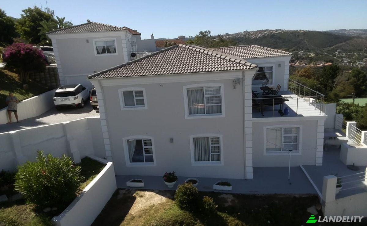 Single Family Home for Sale Rio St, Paradise, Knysna, Garden Route District Municipality, Western Cape, South Africa. Photo 2