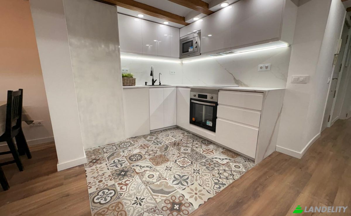 Apartment for Sale Carrer dAtaulf, Ciutat Vella, Barcelona, Catalonia, Spain. Photo 9