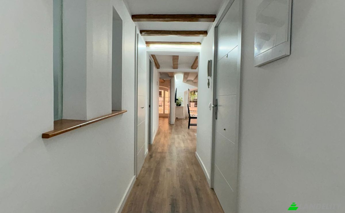 Apartment for Sale Carrer dAtaulf, Ciutat Vella, Barcelona, Catalonia, Spain. Photo 12