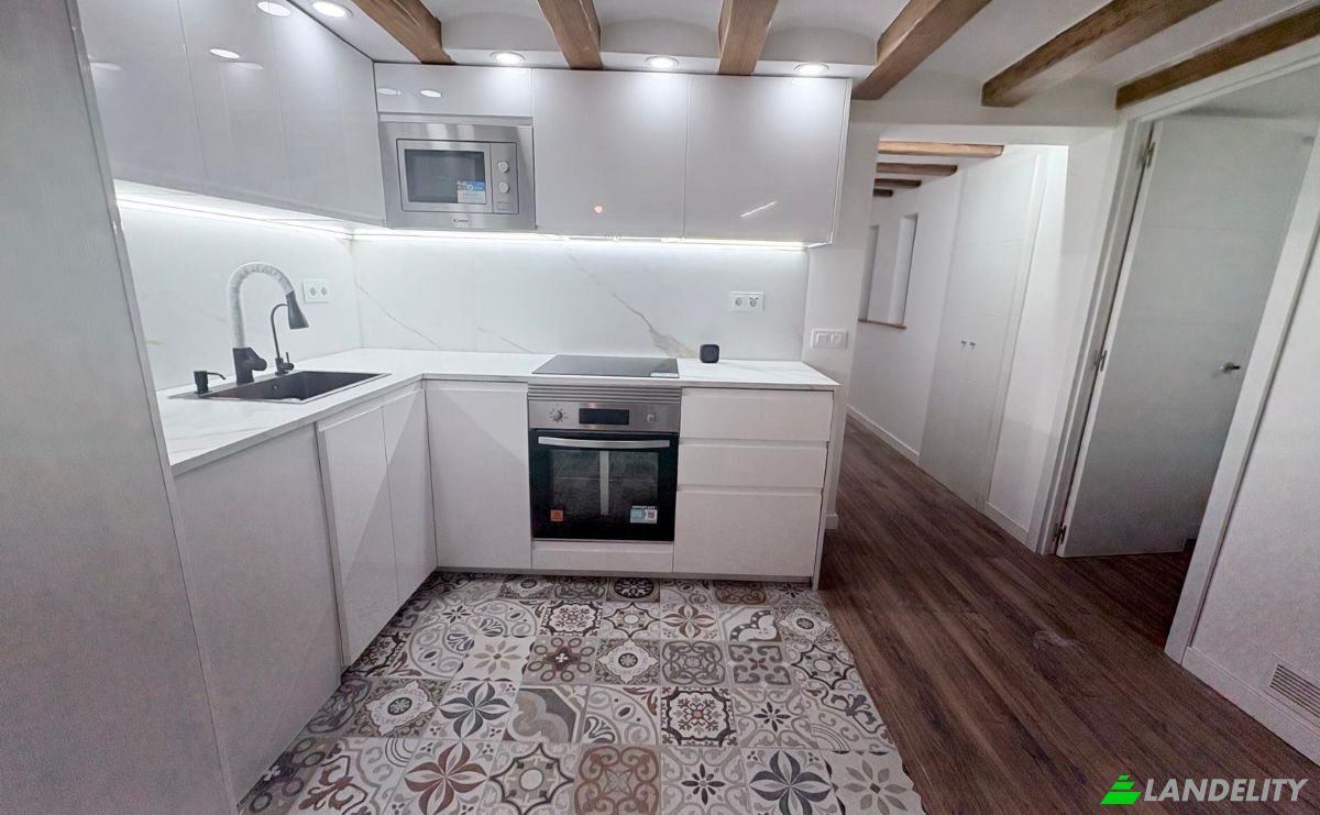 Apartment for Sale Carrer dAtaulf, Ciutat Vella, Barcelona, Catalonia, Spain. Photo 14