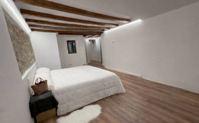 Apartment for Sale Carrer dAtaulf, Ciutat Vella. Photo#15 Apartment for Sale Carrer dAtaulf, Ciutat Vella. Photo#15