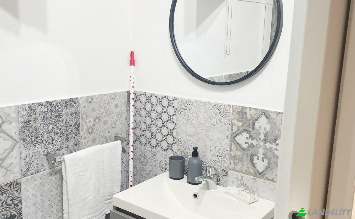 Apartment for Sale Via Tommaso Gargallo, 96100 Siracusa SR, Syracuse, Free municipal consortium of Syracuse, Sicily, Italy. Photo 10