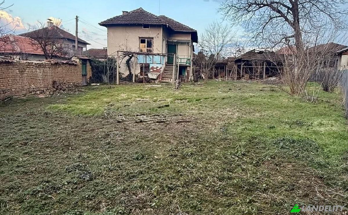Single Family Home for Sale 3528 Borovtsi, Borovtsi, Berkovitza, Montana Province, Bulgaria. Photo 3