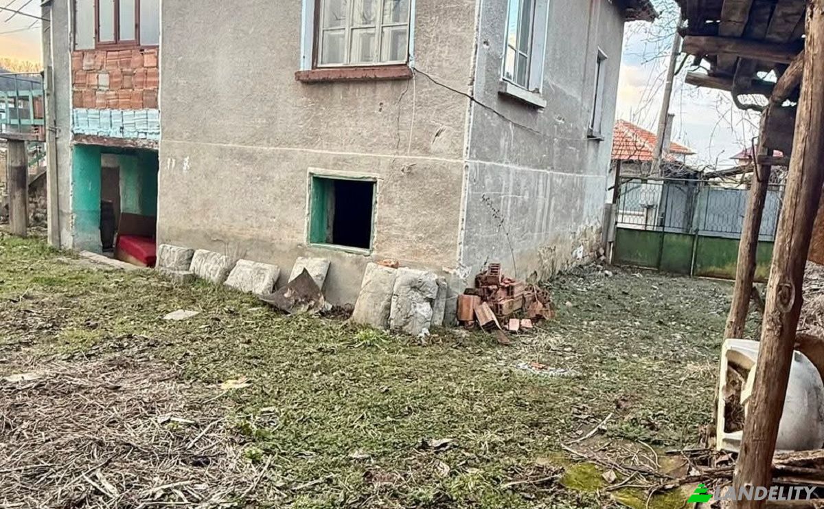 Single Family Home for Sale 3528 Borovtsi, Borovtsi, Berkovitza, Montana Province, Bulgaria. Photo 5