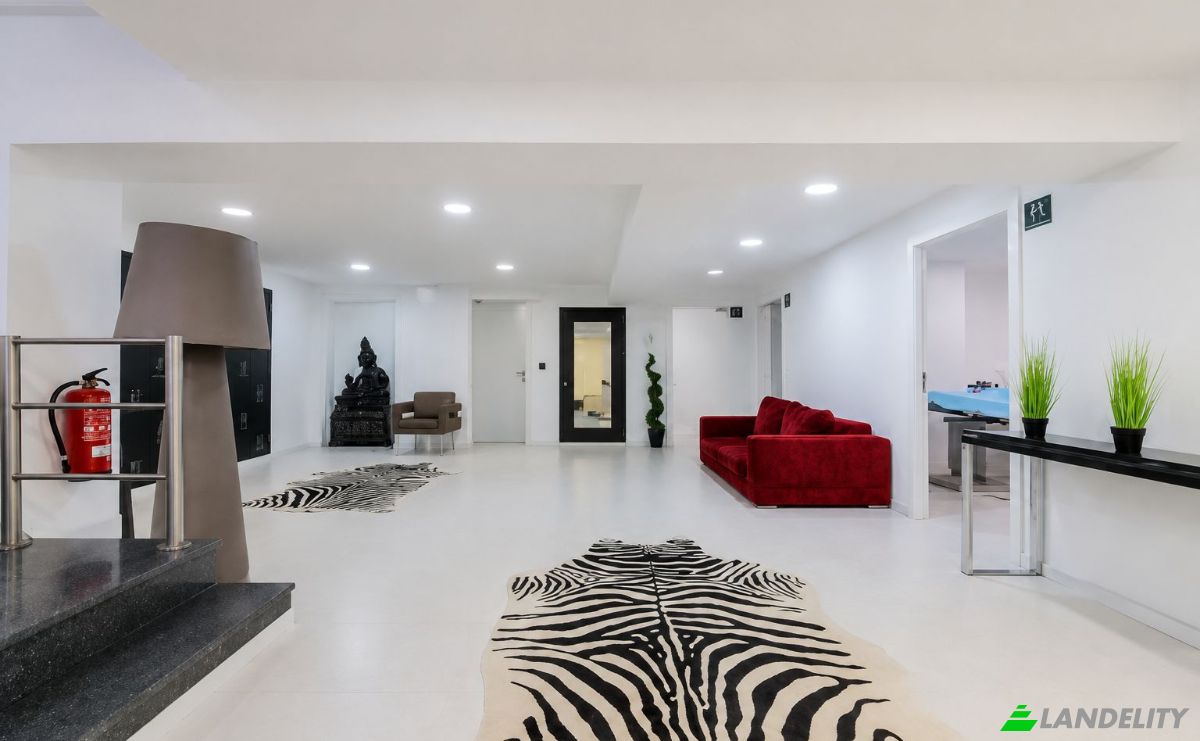 Business for Sale PCT Dona Leonor de Mascarenhas 40, 2800-133 Almada, Almada, Setubal, Portugal. Photo 9