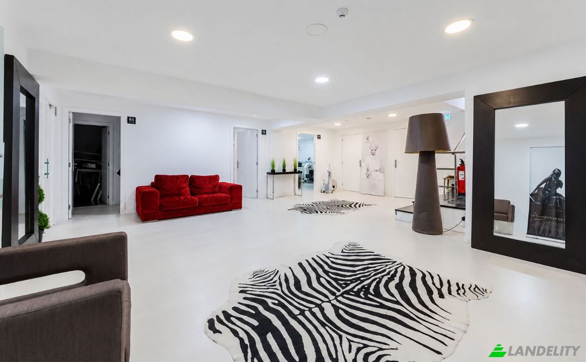 Business for Sale PCT Dona Leonor de Mascarenhas 40, 2800-133 Almada, Almada, Setubal, Portugal. Photo 14