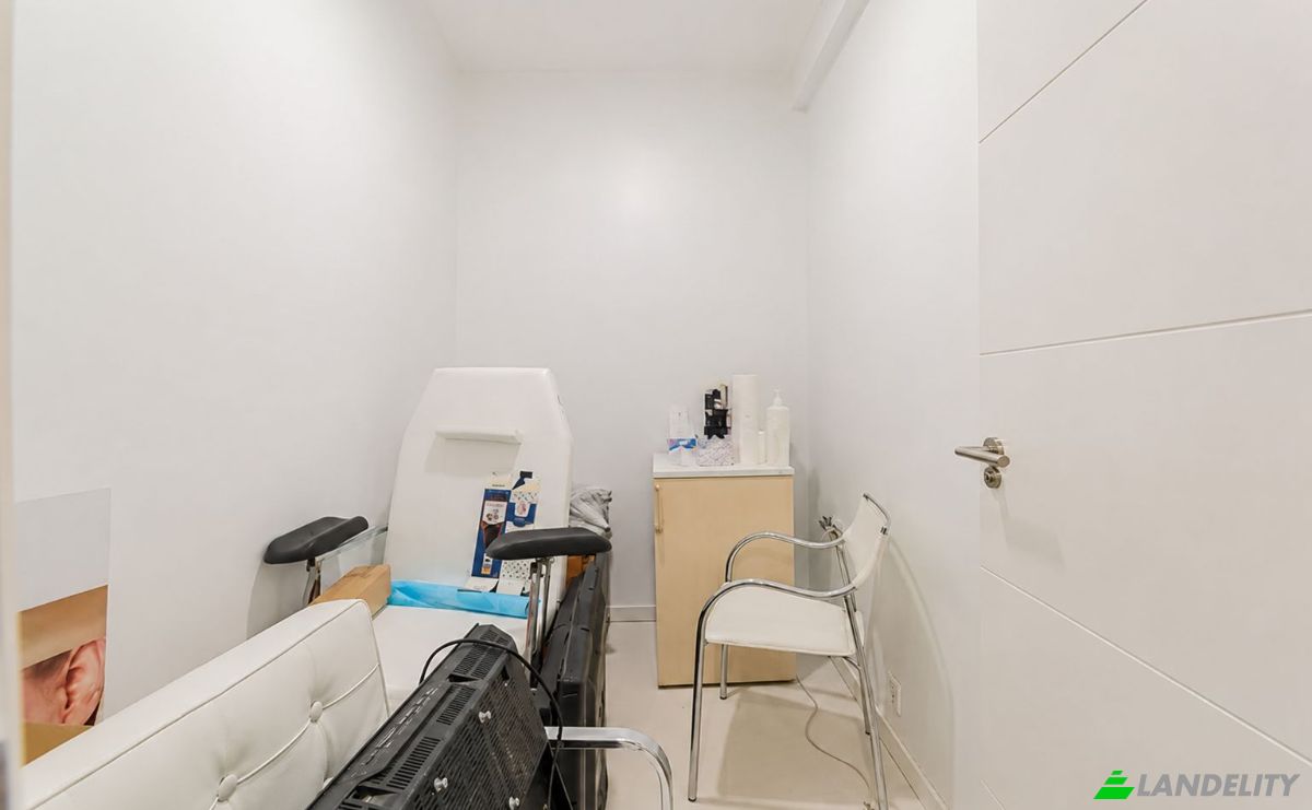 Business for Sale PCT Dona Leonor de Mascarenhas 40, 2800-133 Almada, Almada, Setubal, Portugal. Photo 5