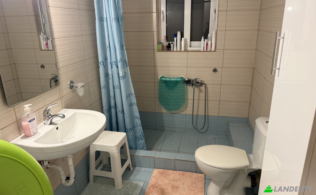 Villa for Sale Odos Dafnis 8, Ikodomikos Sineterismos Ipallilion Dei 204 00, Ikodomikos Sineterismos Ipallilion Dei, Peloponnese Region, Decentralized Administration of Peloponnese, Western Greece and the Ionian, Greece. Photo 17