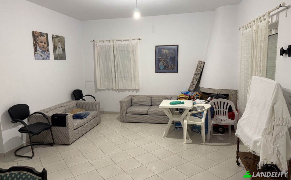 Villa for Sale Odos Dafnis 8, Ikodomikos Sineterismos Ipallilion Dei 204 00, Ikodomikos Sineterismos Ipallilion Dei, Peloponnese Region, Decentralized Administration of Peloponnese, Western Greece and the Ionian, Greece. Photo 2