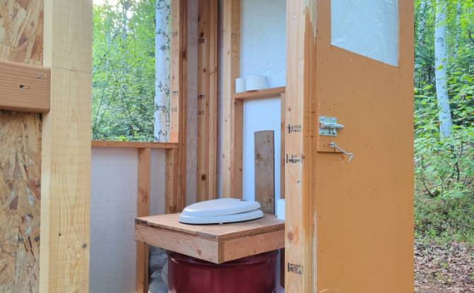 Cabin/Cottage for Sale 4645 Treasure St, Fairbanks. Photo#10