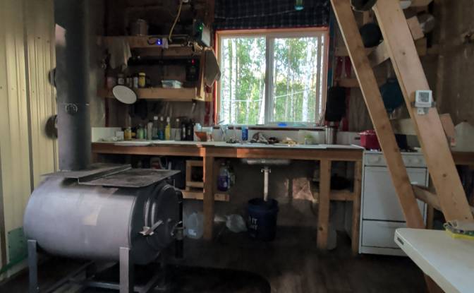 Cabin/Cottage for Sale 4645 Treasure St, Fairbanks. Photo#12