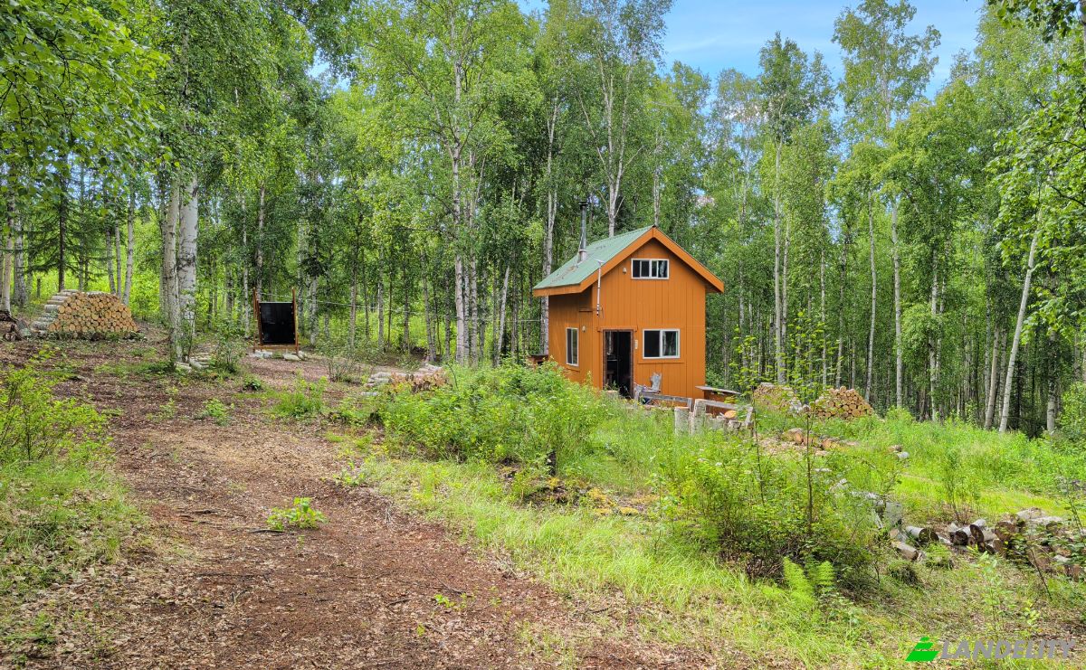 Cabin/Cottage for Sale 4645 Treasure St, Fairbanks, Fairbanks North Star Borough, Alaska, United States, AK 99712, USA. Photo 7